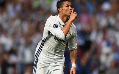 龙珠电竞焦点-VAR再成焦点