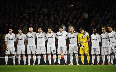 龙珠电竞焦点-三笘薰又造绝佳机会