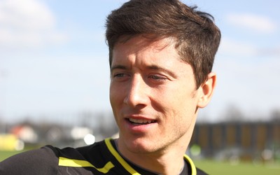 龙珠电竞热评-乌兹别克斯坦队这套打法克日本