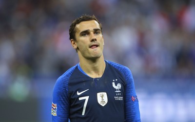 龙珠电竞快讯-传奇中卫是他偶像